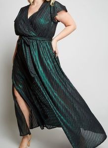 Modcloth emerald maxi dress
